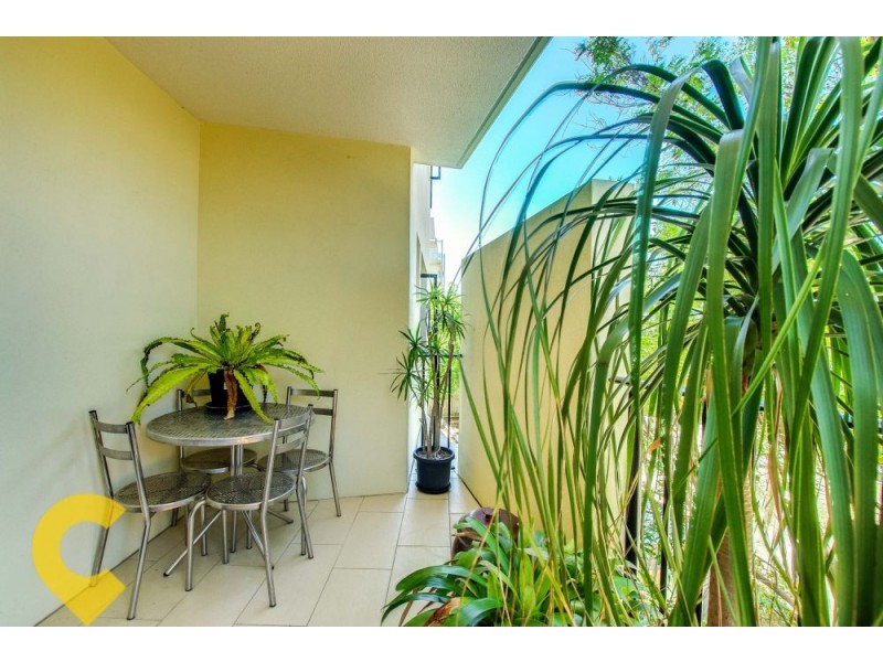1/11 Dix Street, Redcliffe QLD 4020