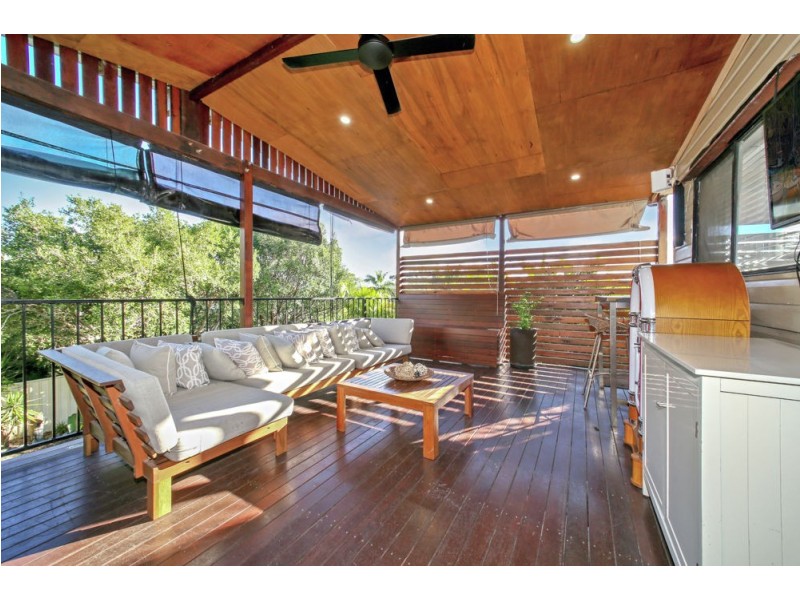 279 Macdonnell Road, Clontarf QLD 4019