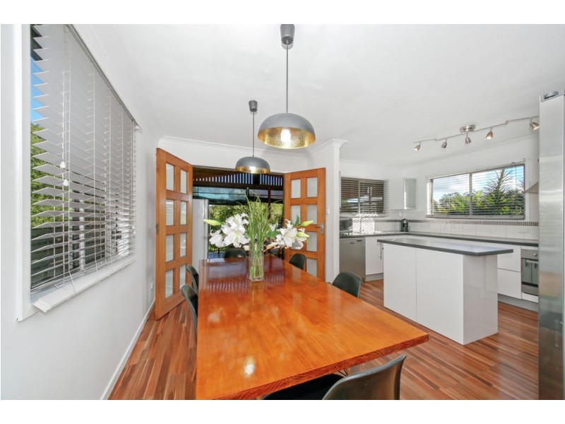 279 Macdonnell Road, Clontarf QLD 4019