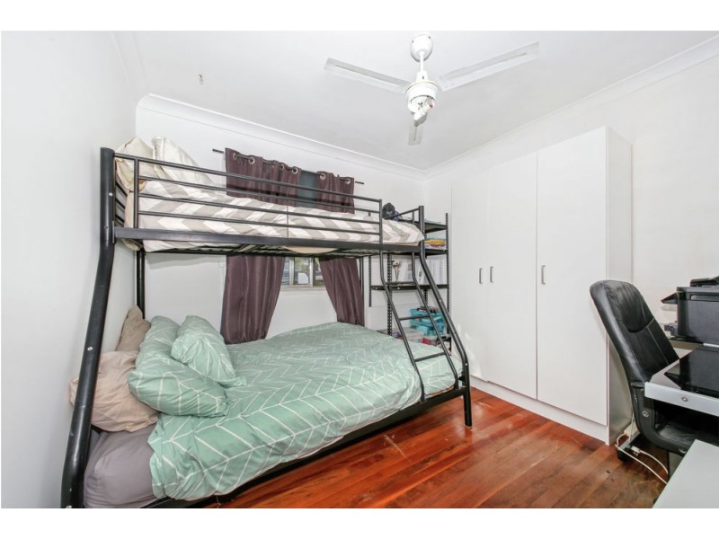 279 Macdonnell Road, Clontarf QLD 4019