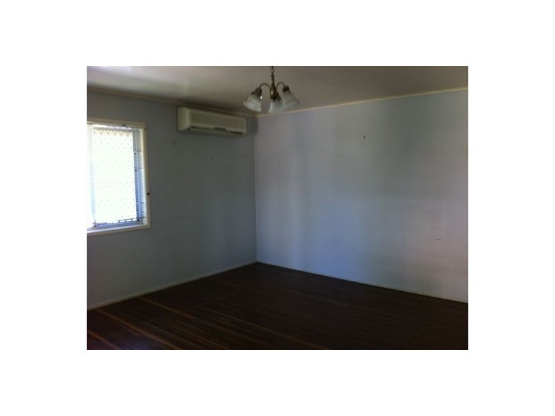 42 Palmtree Avenue, Scarborough QLD 4020