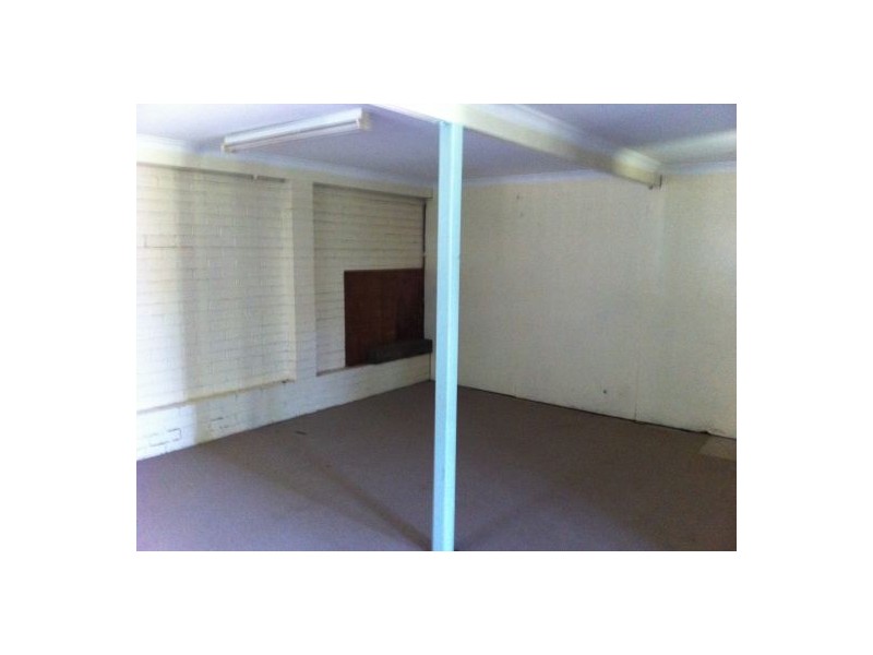 42 Palmtree Avenue, Scarborough QLD 4020