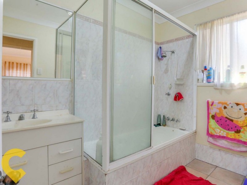 17 Moonga Court, Clontarf QLD 4019