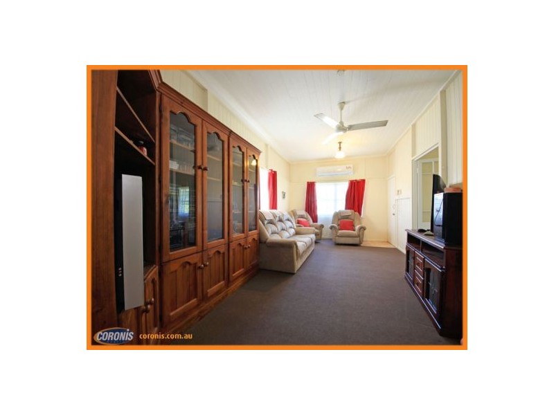 16 Louis Street, Redcliffe QLD 4020