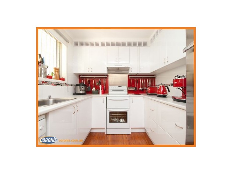1 Pownall Crescent, Margate QLD 4019