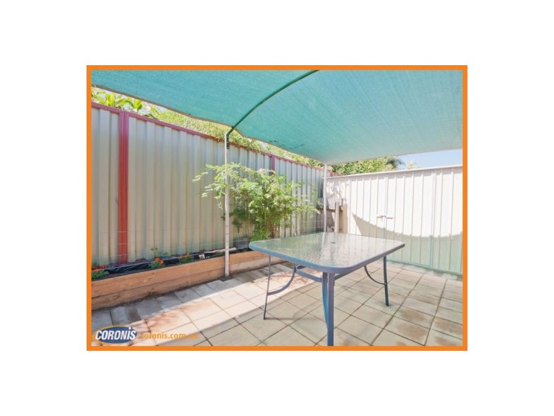 1 Pownall Crescent, Margate QLD 4019
