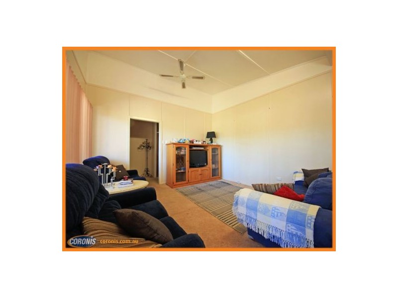12 Murray Street, Clontarf QLD 4019