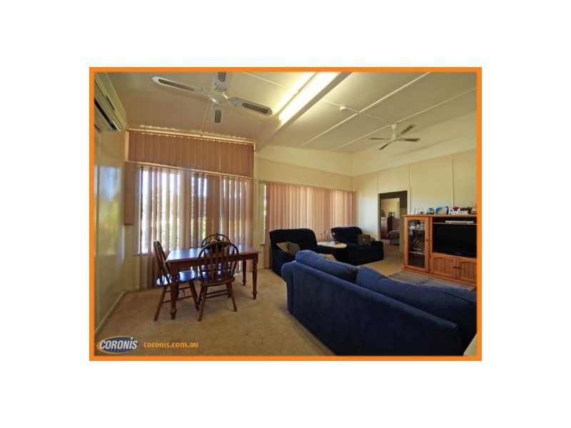 12 Murray Street, Clontarf QLD 4019