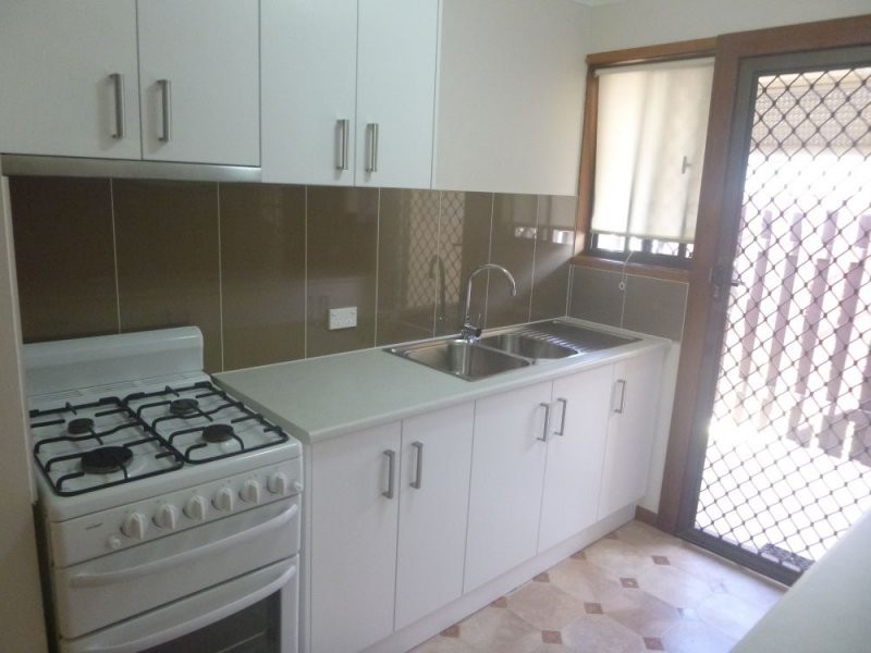 2/26 Georgina Street, Woody Point QLD 4019