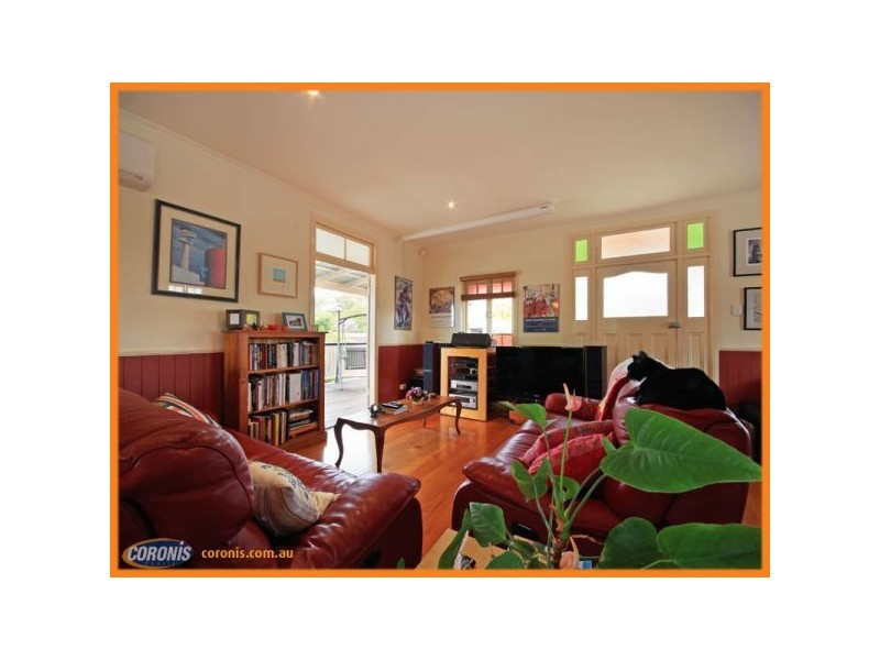 10 Valerie Street, Clontarf QLD 4019