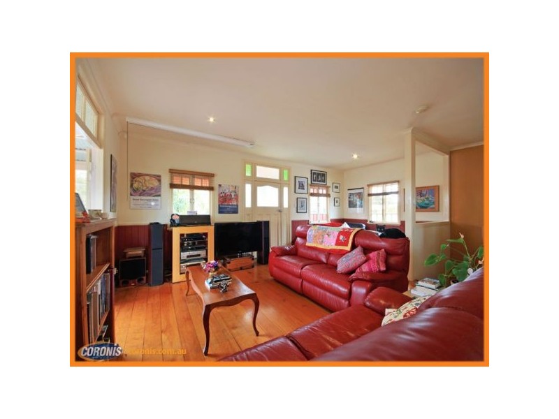 10 Valerie Street, Clontarf QLD 4019
