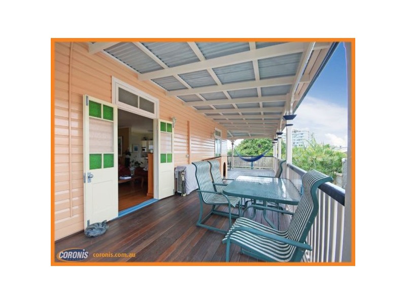 10 Valerie Street, Clontarf QLD 4019