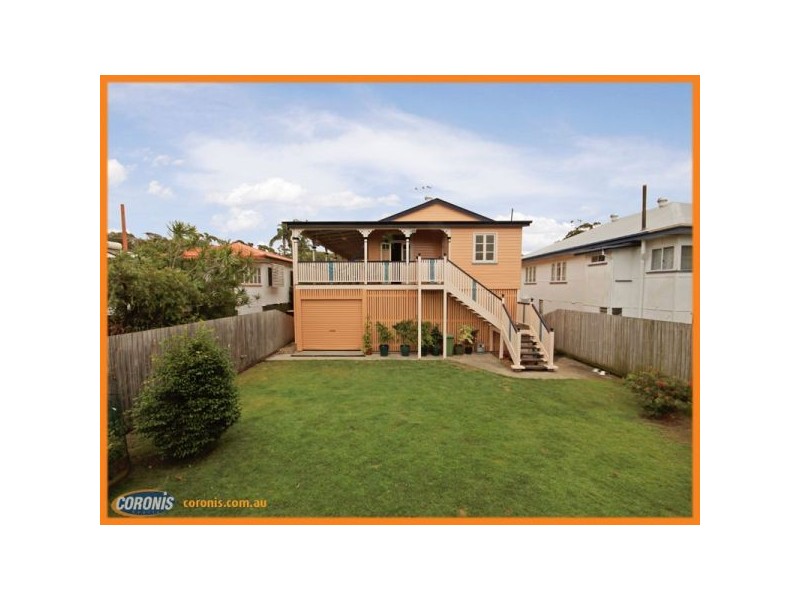 10 Valerie Street, Clontarf QLD 4019