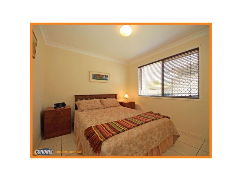 10 McLennan Street, Woody Point QLD 4019