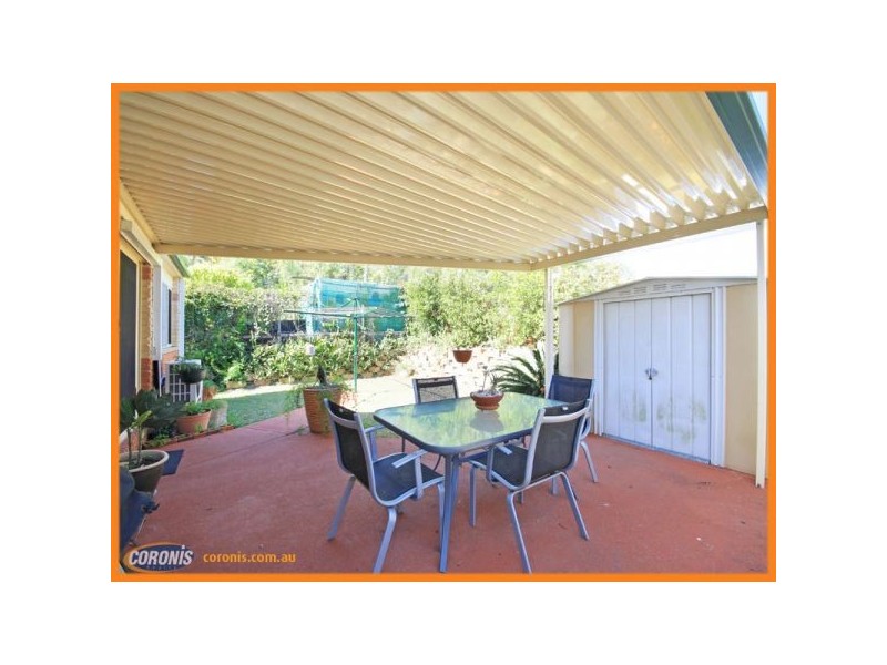 10 McLennan Street, Woody Point QLD 4019