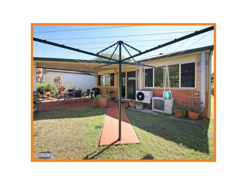 10 McLennan Street, Woody Point QLD 4019