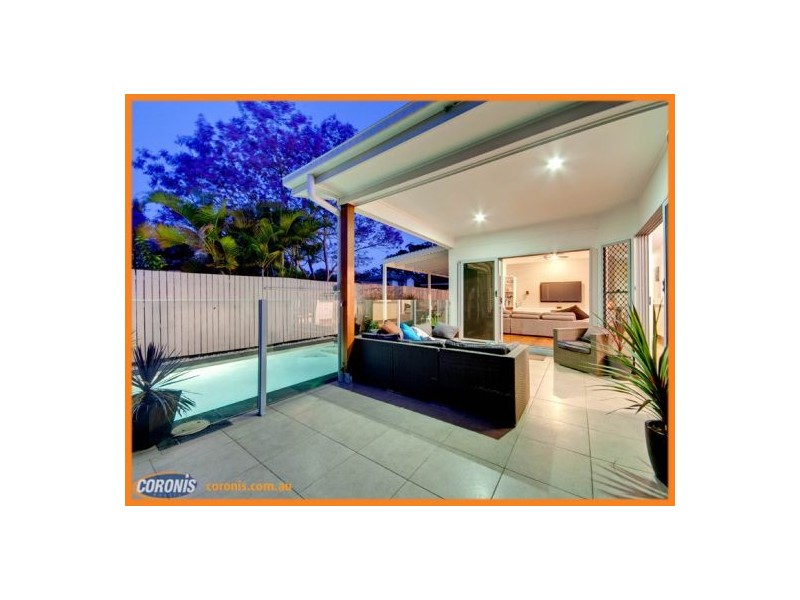 4 Harriet Street, Clontarf QLD 4019