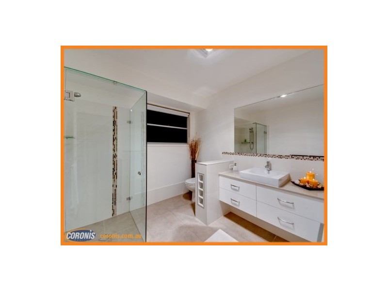 4 Harriet Street, Clontarf QLD 4019