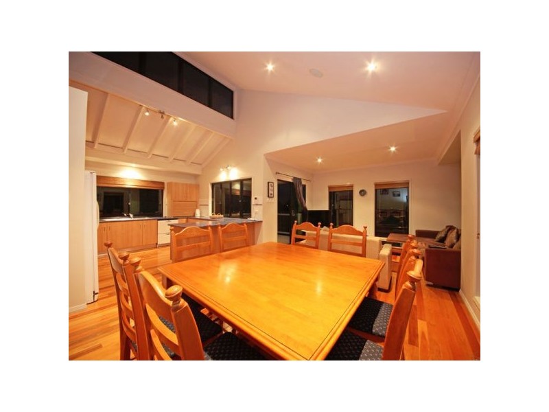 25 Jamieson Street, Redcliffe QLD 4020