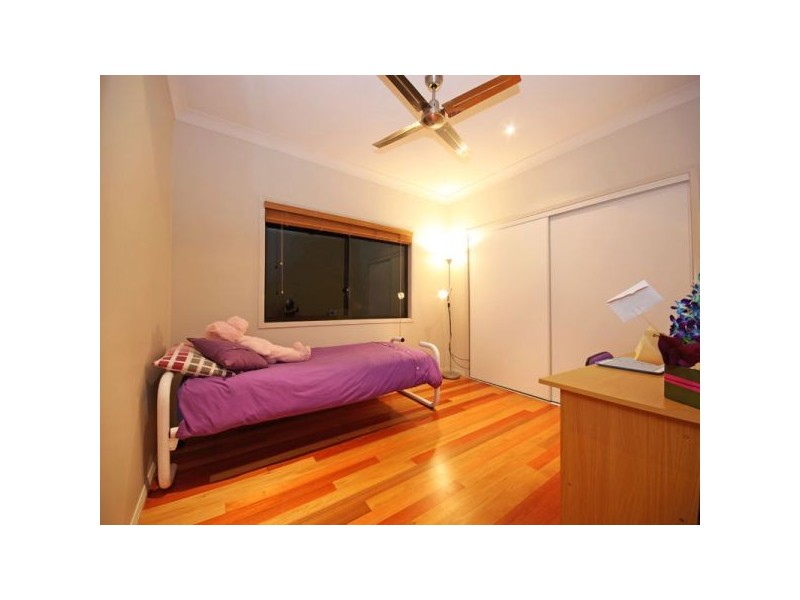 25 Jamieson Street, Redcliffe QLD 4020