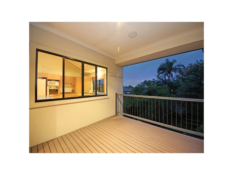 25 Jamieson Street, Redcliffe QLD 4020