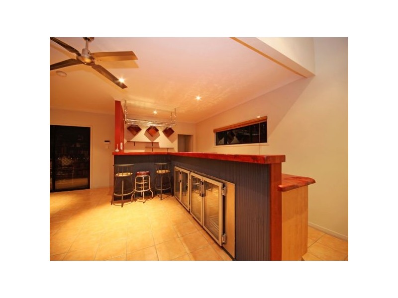 25 Jamieson Street, Redcliffe QLD 4020