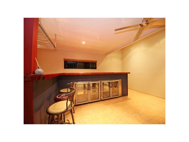 25 Jamieson Street, Redcliffe QLD 4020