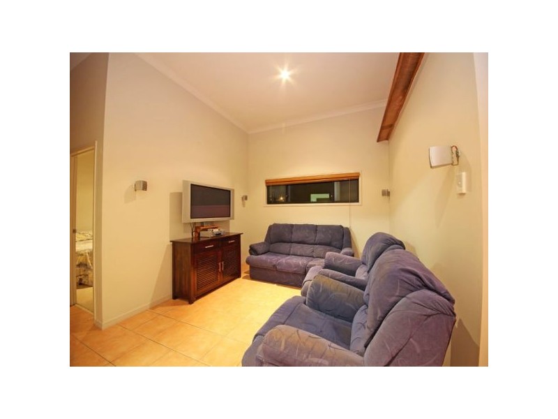 25 Jamieson Street, Redcliffe QLD 4020