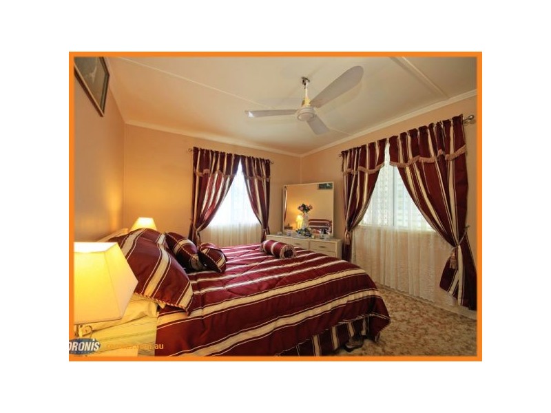 30 Armstrong Street, Clontarf QLD 4019