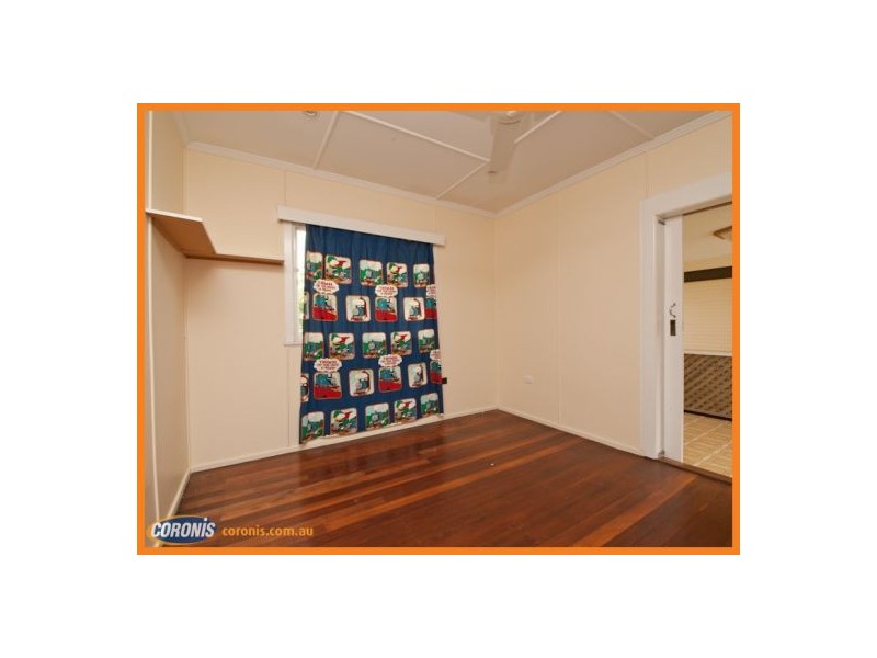 25 Dover Road, Margate QLD 4019