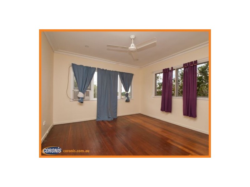 25 Dover Road, Margate QLD 4019
