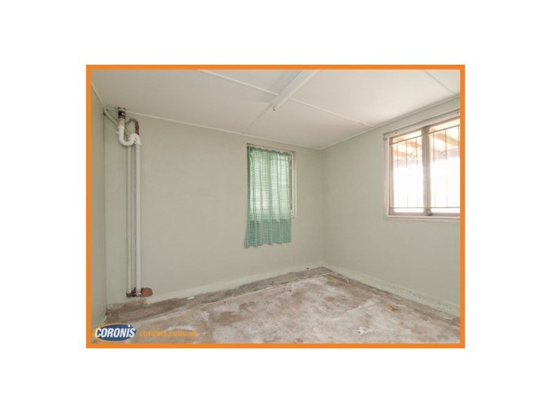 25 Dover Road, Margate QLD 4019