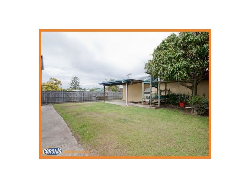 25 Dover Road, Margate QLD 4019