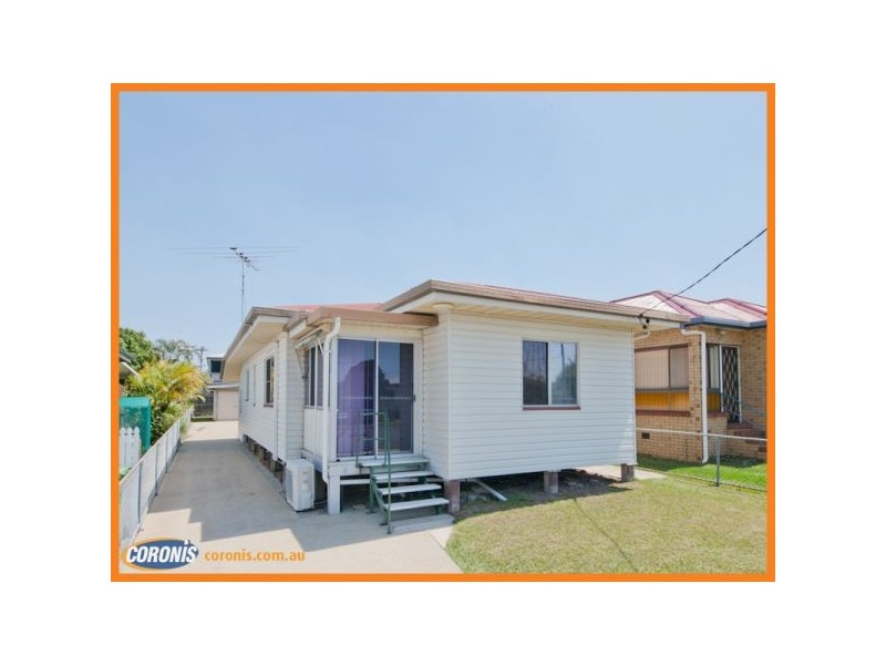 17 Keenan Street, Margate QLD 4019