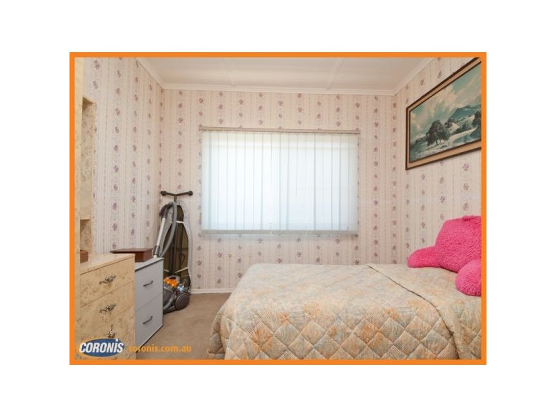 17 Keenan Street, Margate QLD 4019