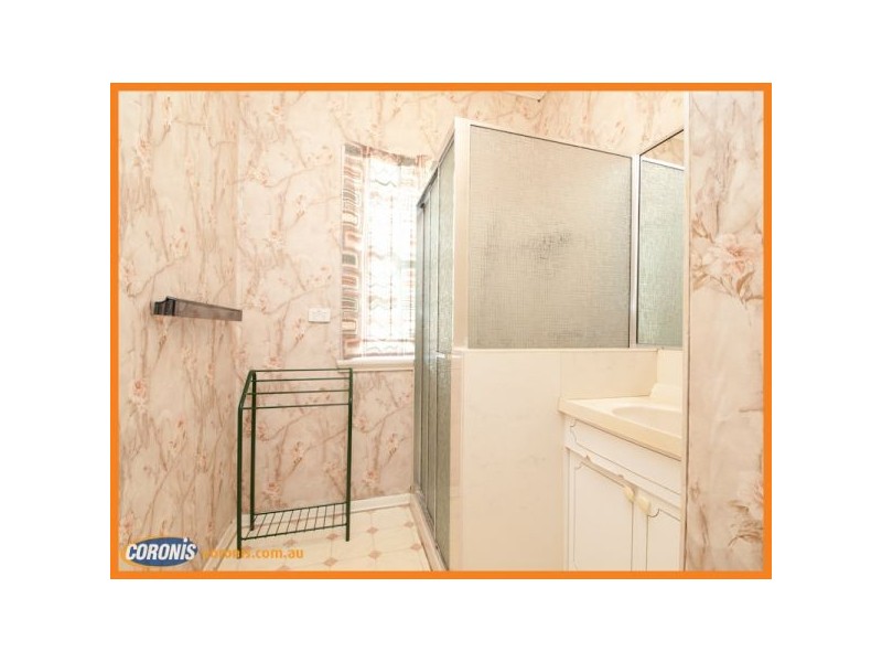 17 Keenan Street, Margate QLD 4019