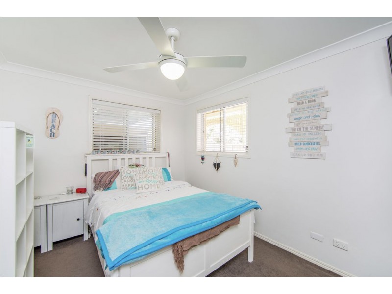 11a Bailey Street, Woody Point QLD 4019
