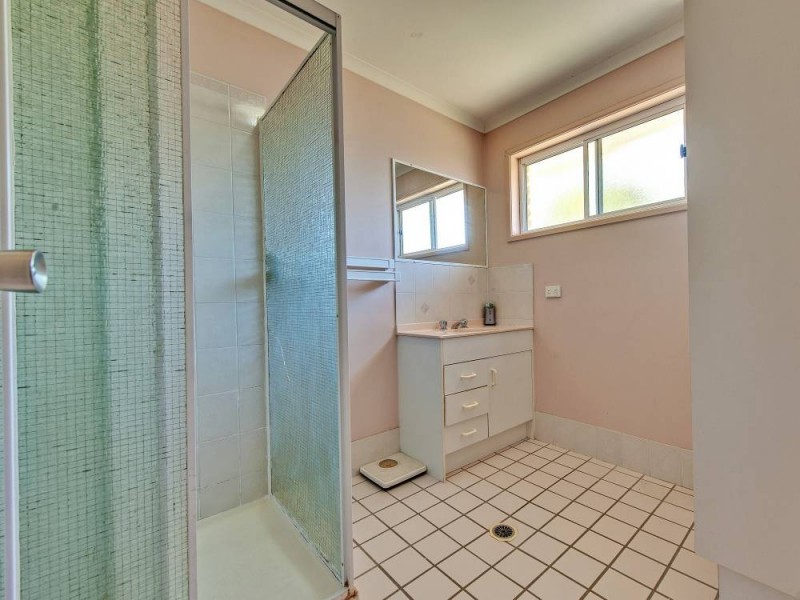 24 Coutts Court, Brendale QLD 4500