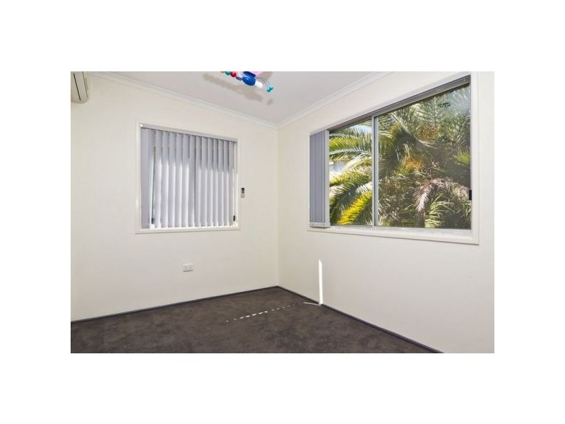 7 Carwell Street, Petrie QLD 4502