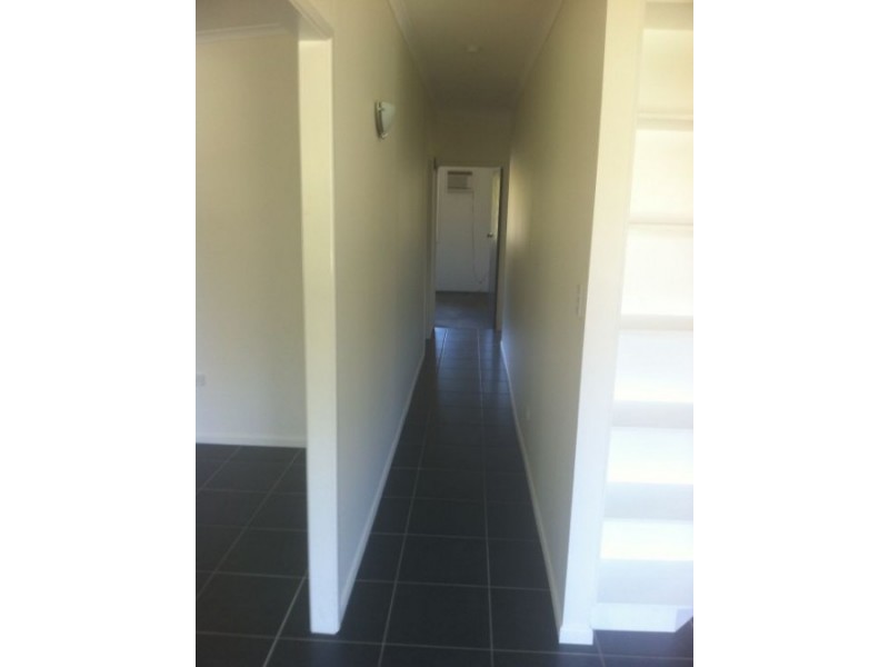 7 Carwell Street, Petrie QLD 4502