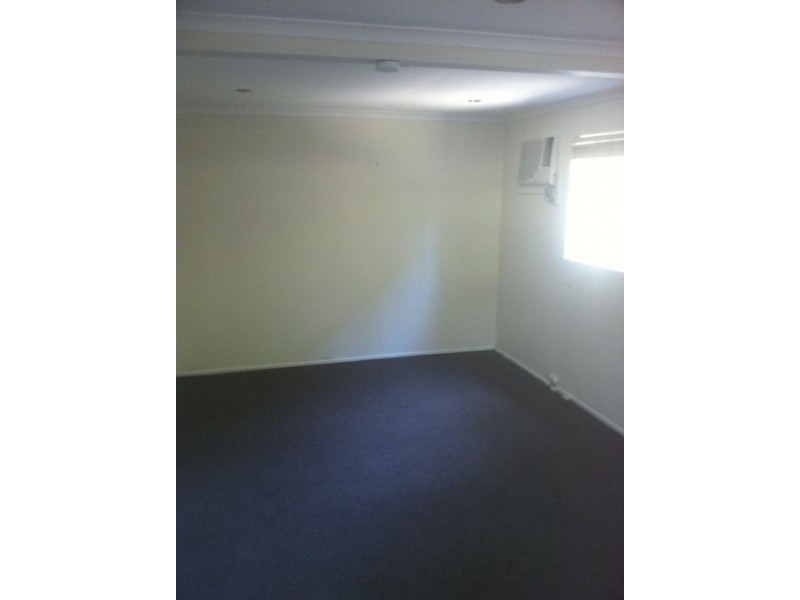 7 Carwell Street, Petrie QLD 4502