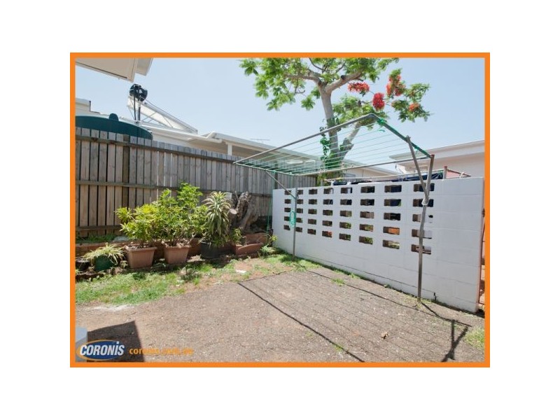 28 Eversleigh Road, Scarborough QLD 4020