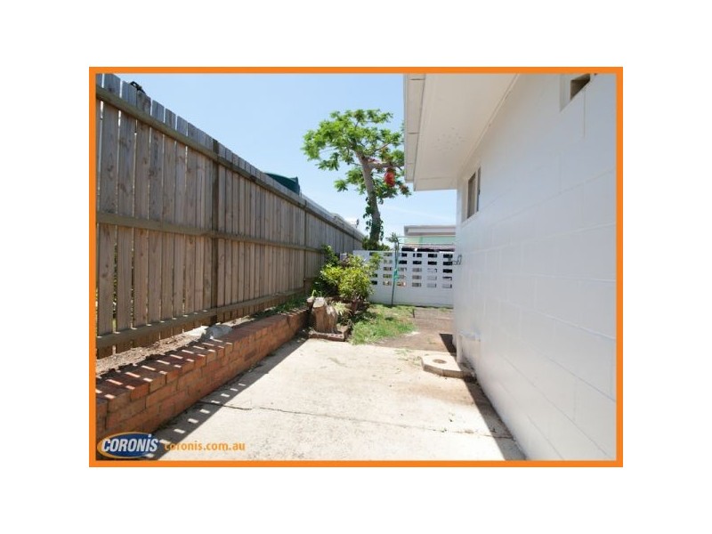 28 Eversleigh Road, Scarborough QLD 4020