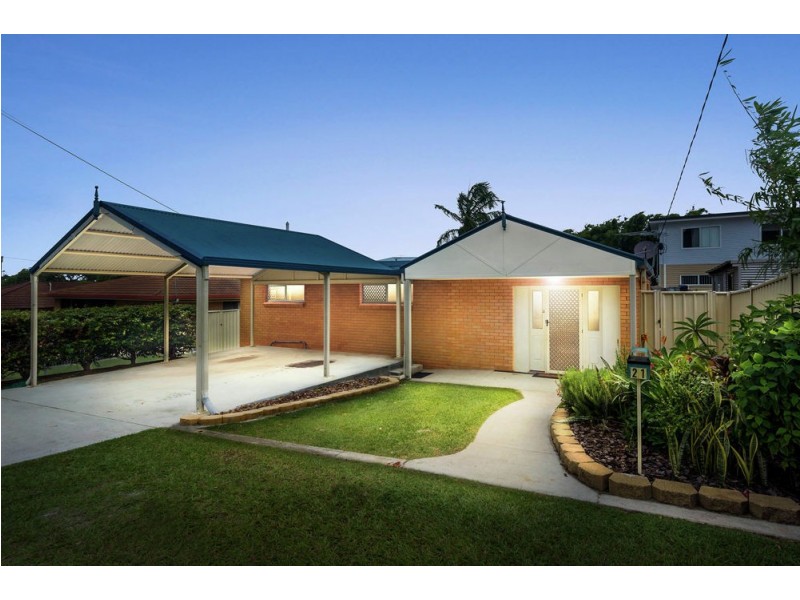 21 Waterton Street, Clontarf QLD 4019