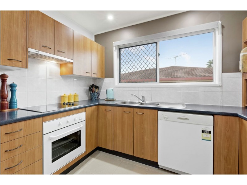 21 Waterton Street, Clontarf QLD 4019