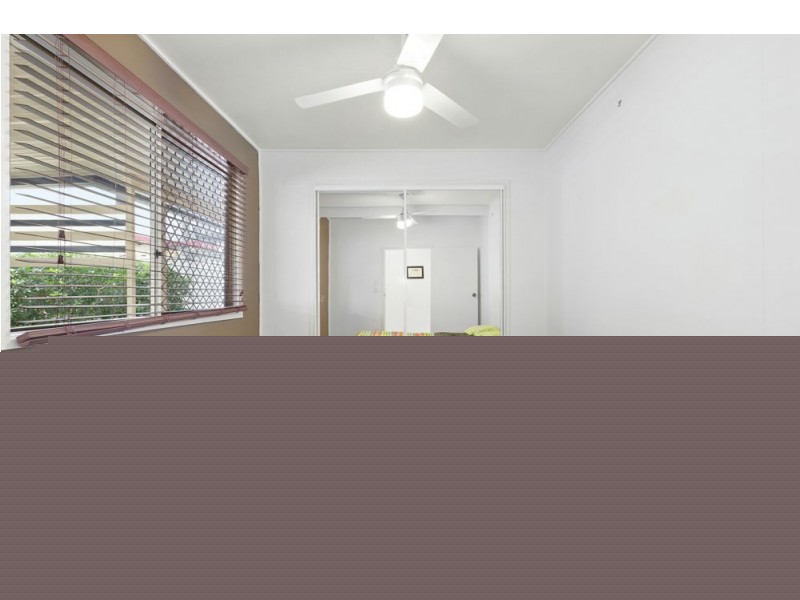 21 Waterton Street, Clontarf QLD 4019