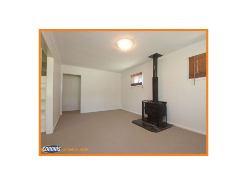 16 Hungerford Street, Kippa-ring QLD 4021