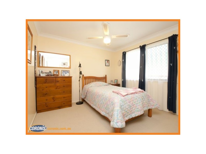 38 Campbell Street, Scarborough QLD 4020