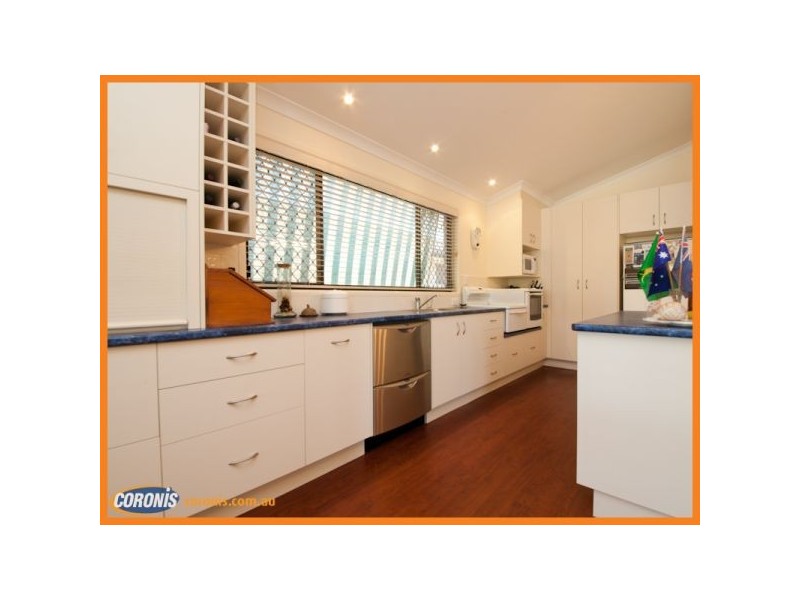 38 Campbell Street, Scarborough QLD 4020