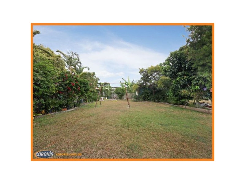 38 Campbell Street, Scarborough QLD 4020